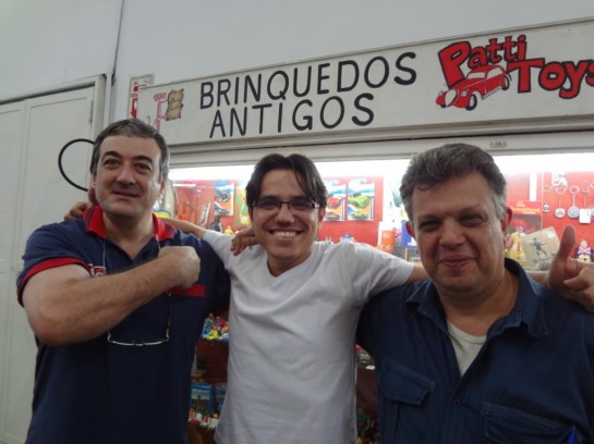 Amigos, colecionadores e parceiros Edilson Cargon e Luis Grama da Grama Toys.
