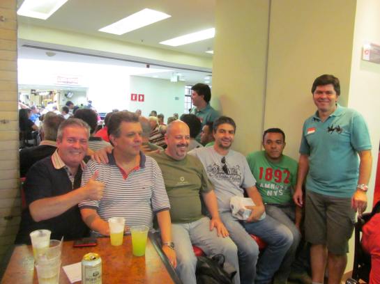 Marcelo Patti e comerciantes amigos.